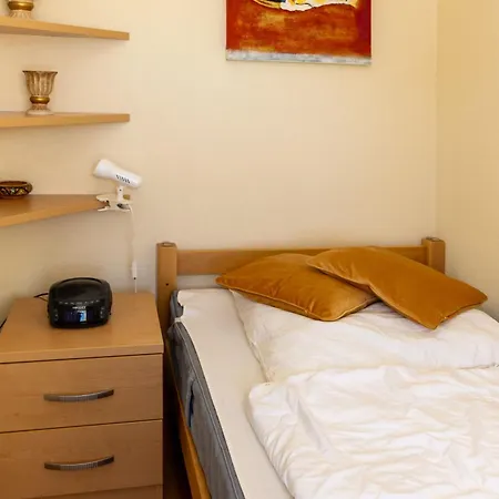 Apartman Lord Nelson 115 *